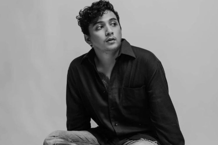 Top 10 Lagu Indie Pilihan dari Sal Priadi yang Wajib Didengar