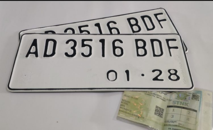 Cara Mendapatkan Plat Putih Motor Baru