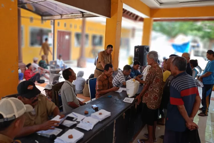 Pemerintah Terus Jalankan Program Bantuan Sosial untuk Masyarakat: Bantuan Cair Februari 2025