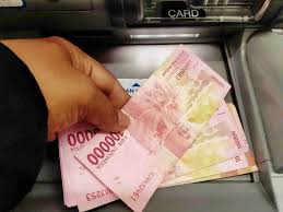 Tarik Tunai Bansos 2025: Panduan Mudah Ambil Uang di ATM Tanpa Ribet!
