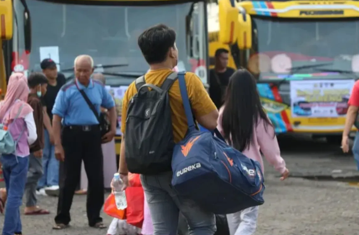 Ini Jadwal Libur Lebaran 2025 untuk PNS, ASN, dan Karyawan Swasta! Catat Jadwalnya