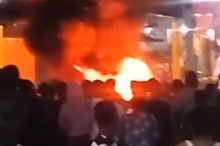 Kesal Digerebek, Motor Polisi Dibakar OTK di Belawan