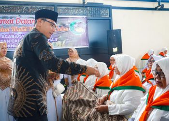 Wali Kota Medan Tepungtawari 85 Calhaj KBIHU Al-Mukhlisin Medan Belawan