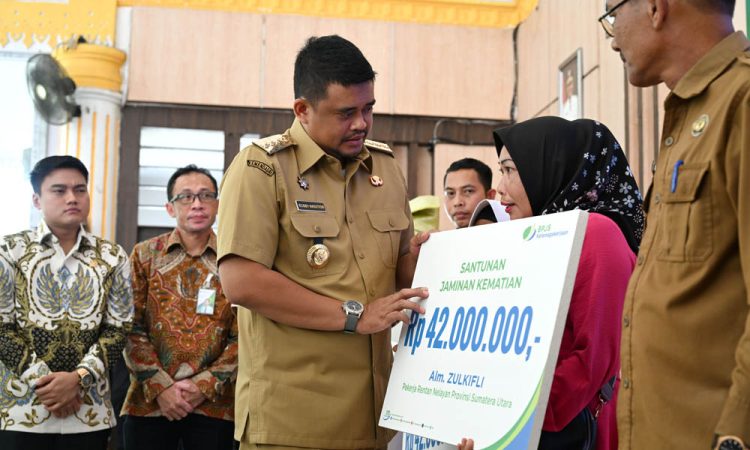 Nelayan di Langkat Kini Lebih Tenang Melaut, Gubernur Sumut Bobby Nasution Serahkan 1.600 Asuransi Nelayan