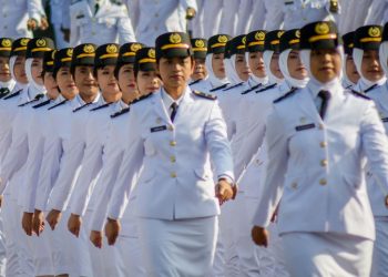 5 Sekolah Kedinasan ini Cocok untuk Kamu yang Tinggi Badan Kurang dan Mata Minus