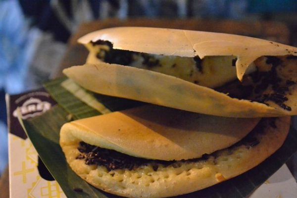 5 Kuliner Malam Medan yang Wajib Dicoba: Dari Sate Padang Hingga Martabak Piring