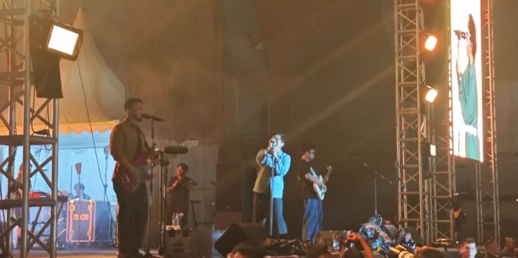 For Revenge Guncang Mendadak Festival di Medan dengan Konsep “Badut Cinta”
