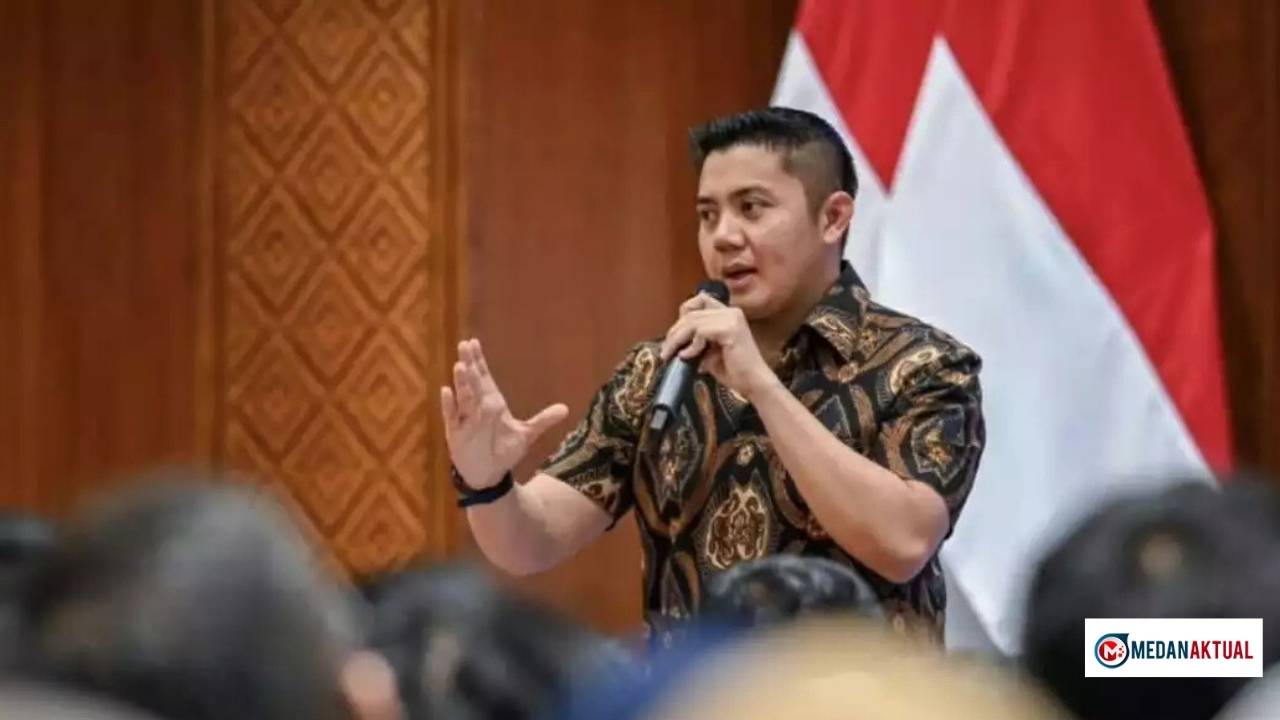 Seskab Pastikan BLTS Mulai Cair Hari Ini, Senin
