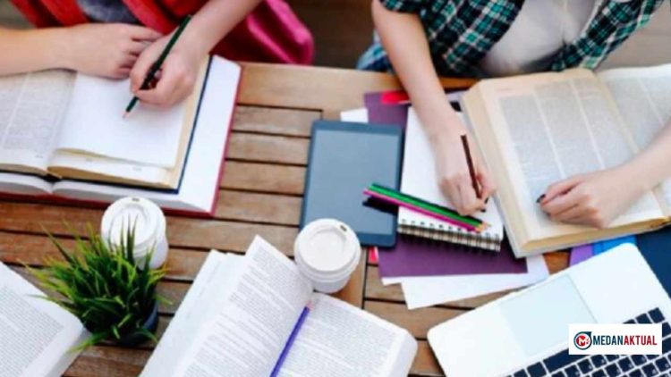 Langsung Daftar! Magang Kemnaker 2025 Buka untuk Fresh Graduate, Gaji Rp3,3 Juta