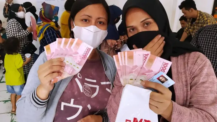 Program Bantuan Sosial 2025 Ada 8 Yang Cair Di Akhir November