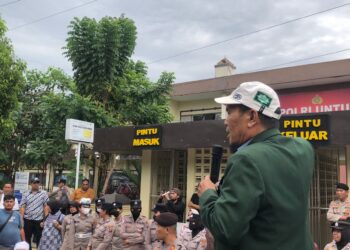 Aliansi Ormas Islam Aksi di Polrestabes Medan Tolak Penggusuran Masjid Al-Ikhlas