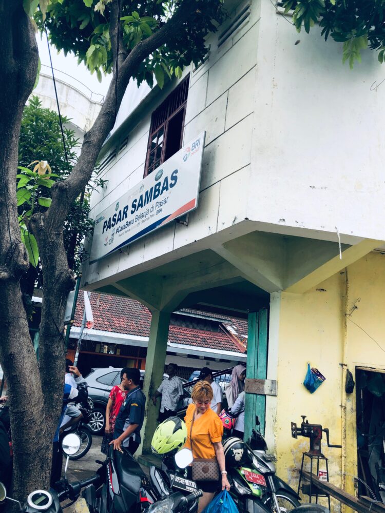 PUD Pasar Nilai Permintaan Pedagang Pasar Sambas Manusiawi